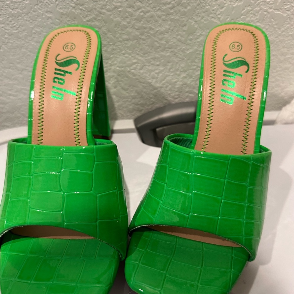 Green mule heeled sandals